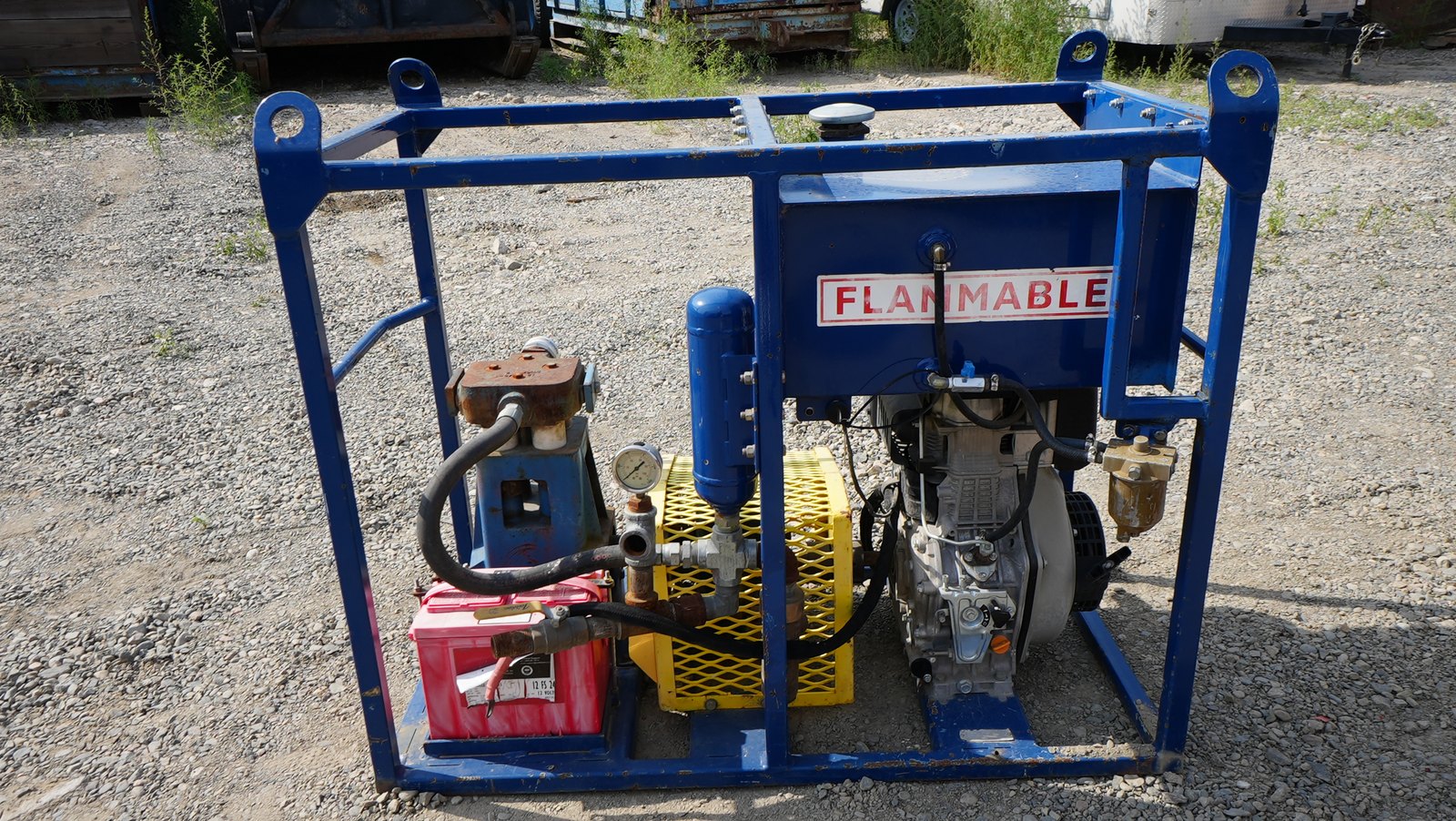 Supply pump photographed with the Discovery II package.